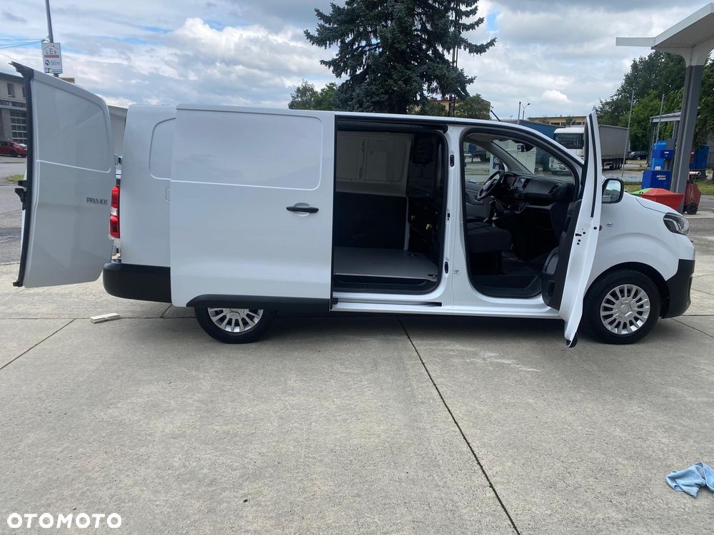 Toyota Proace Long Comfort 2.0 D-4D 145 KM - 23