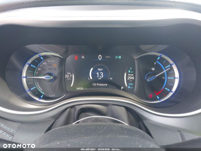 Chrysler Pacifica - 7