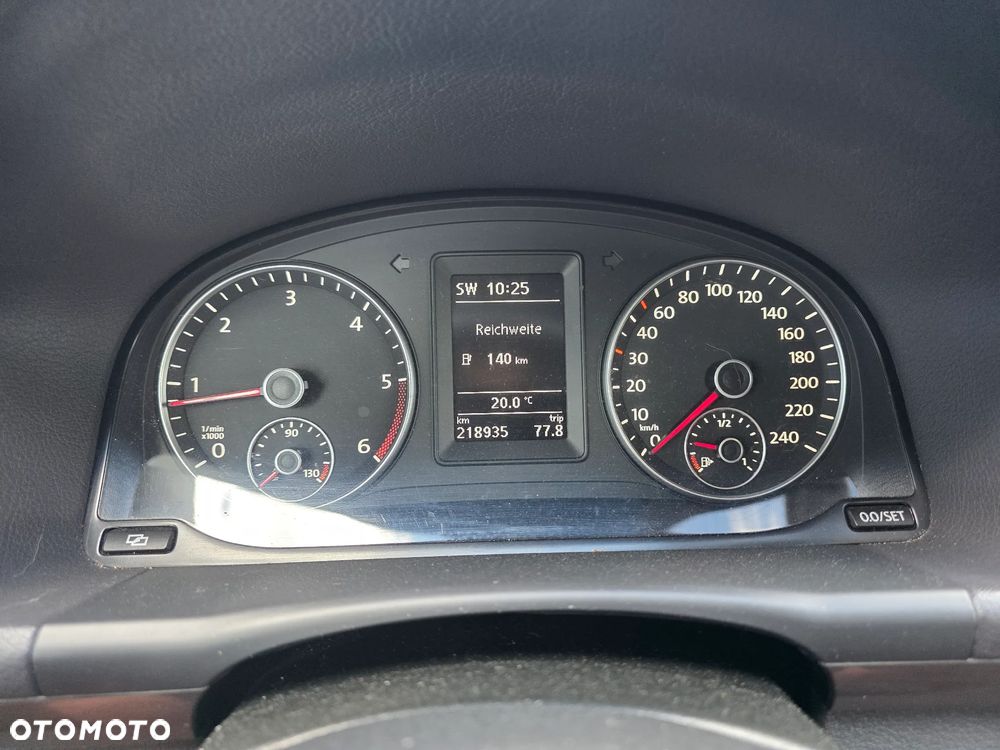 Volkswagen Touran 1.6 TDI DPF Comfortline - 20