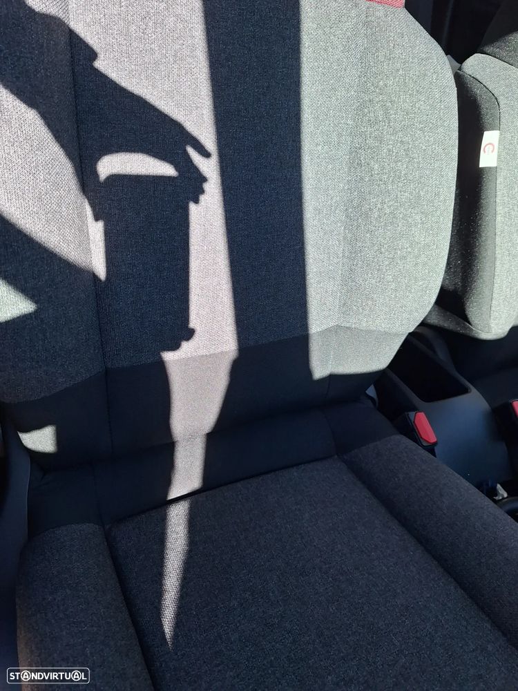 Citroën C3 Aircross 1.2 PureTech C-Series EAT6 - 6