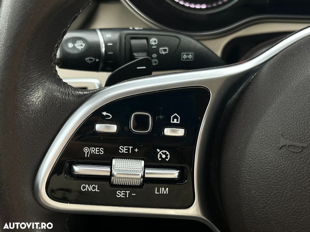 Mercedes-Benz GLC 200 4MATIC 9G-TRONIC - 18