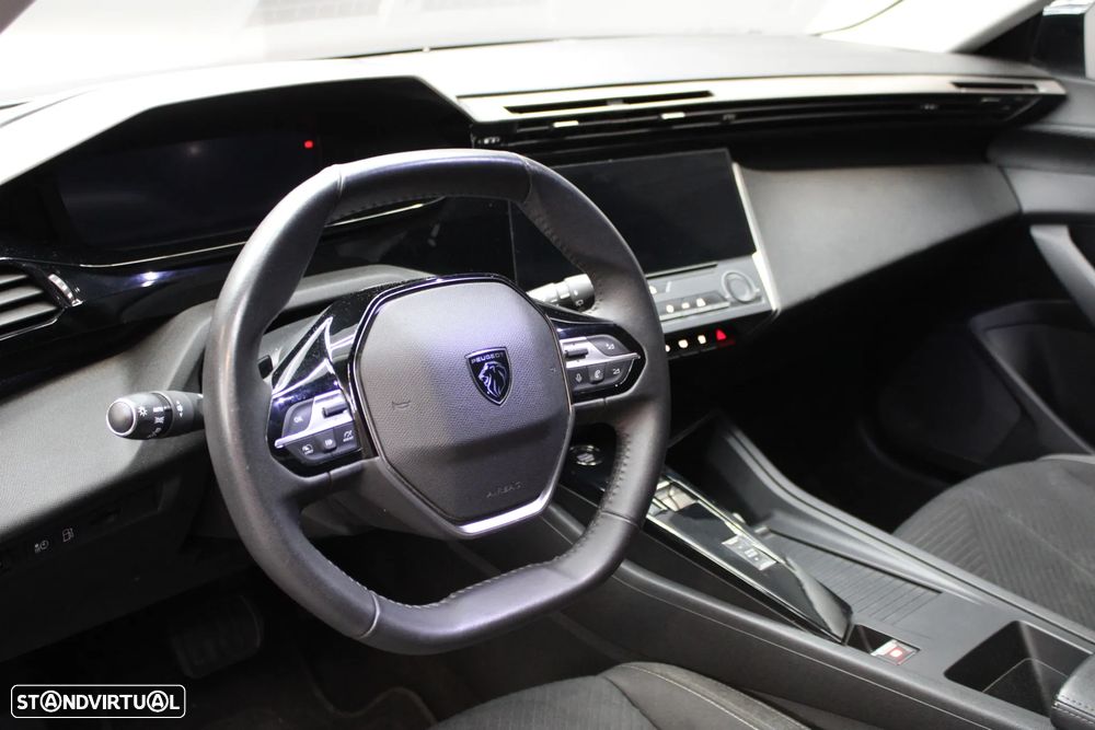 Peugeot 308 180 e-EAT8 GT - 8