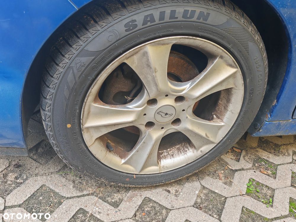 Peugeot 207 - 10