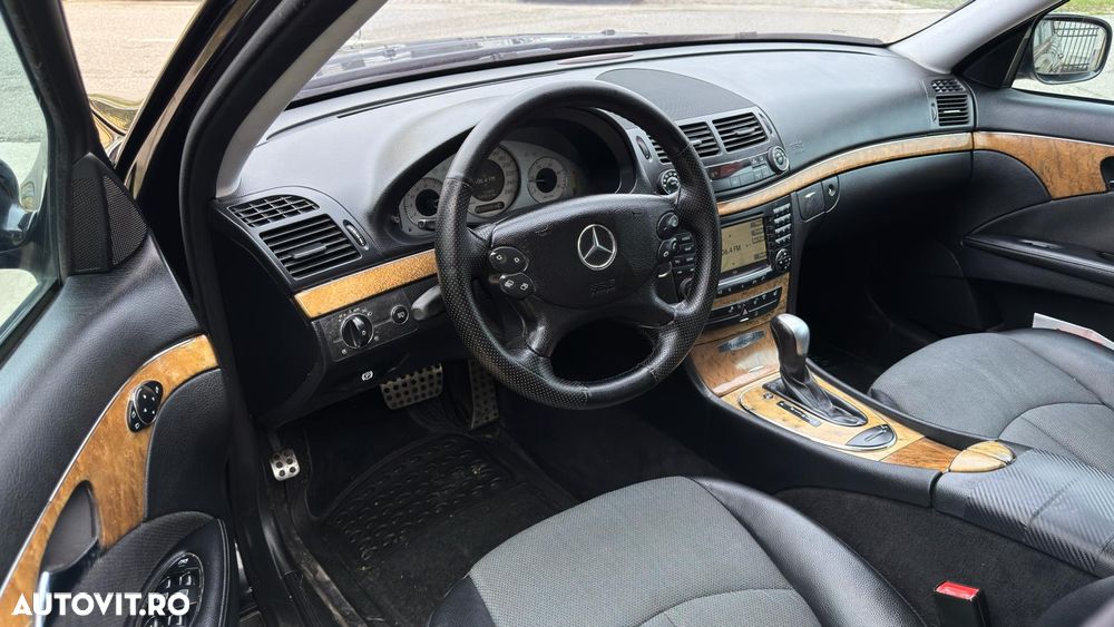 Mercedes-Benz E - 5