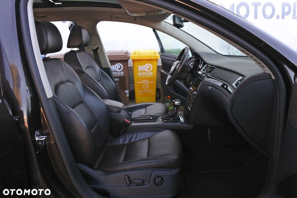 Skoda Superb Combi 2.0 TDI DSG L&K - 5