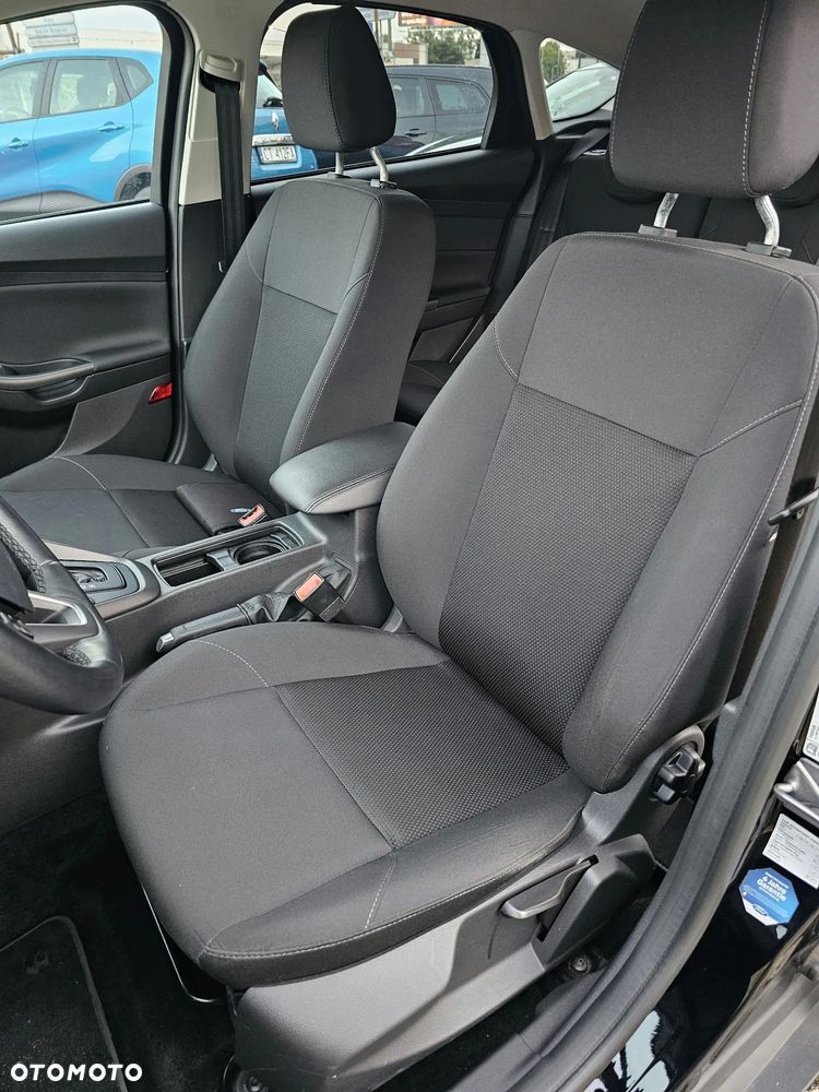 Ford Focus - 14