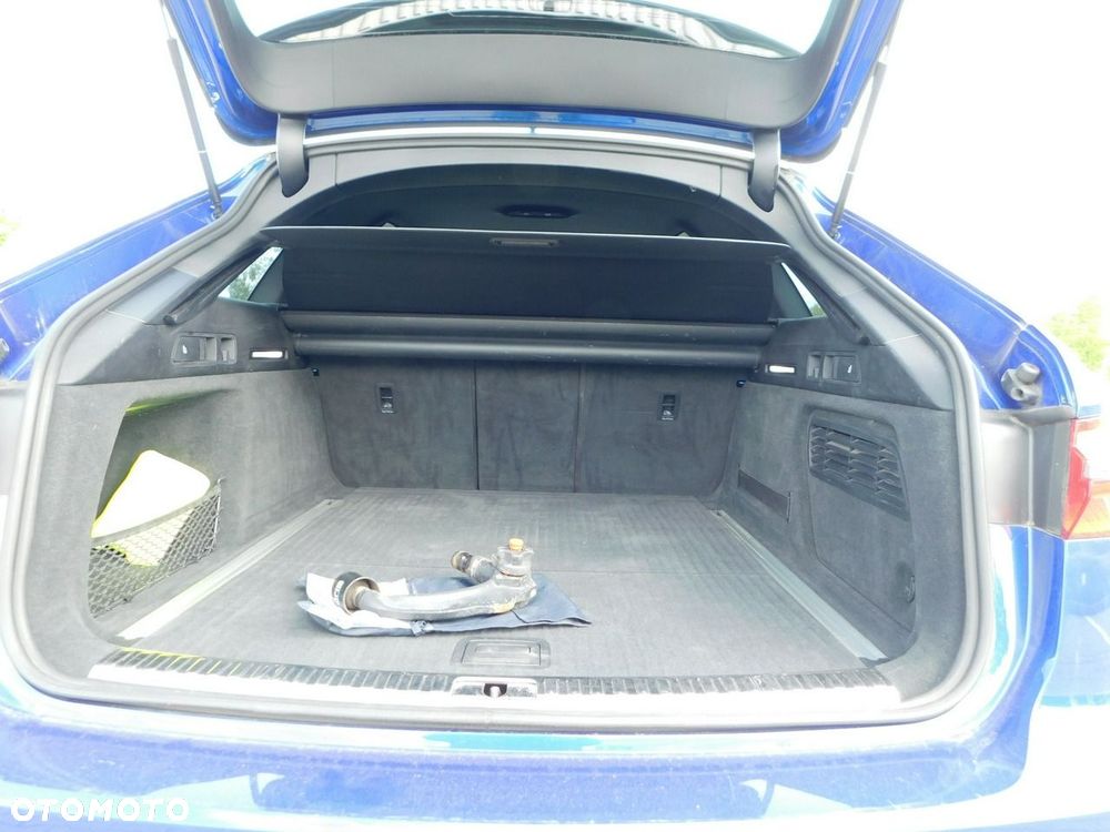 Audi A6 Avant 35 TDI S tronic S line - 12