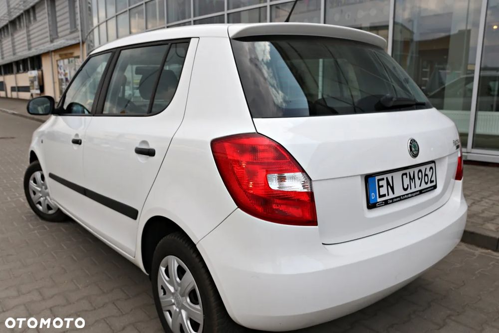 Skoda Fabia 1.2 TSI Active - 24