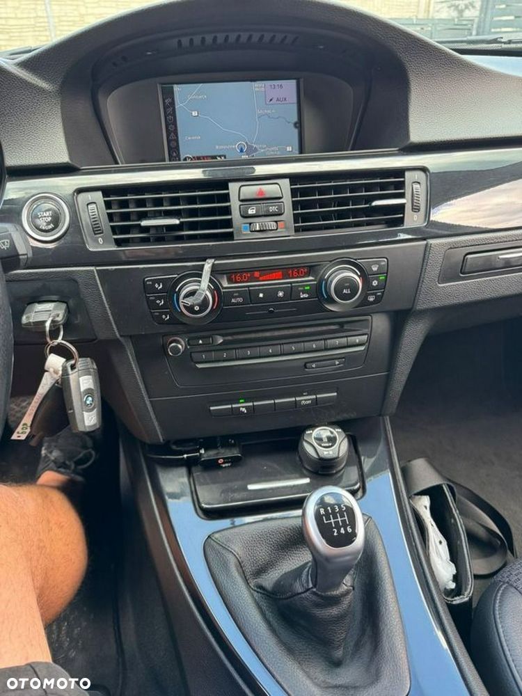 BMW Seria 3 - 33