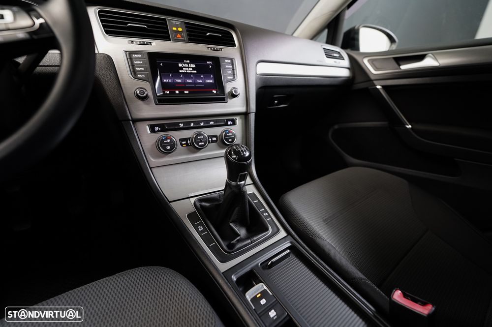 VW Golf Variant 1.6 TDi BlueMotion Confortline - 8