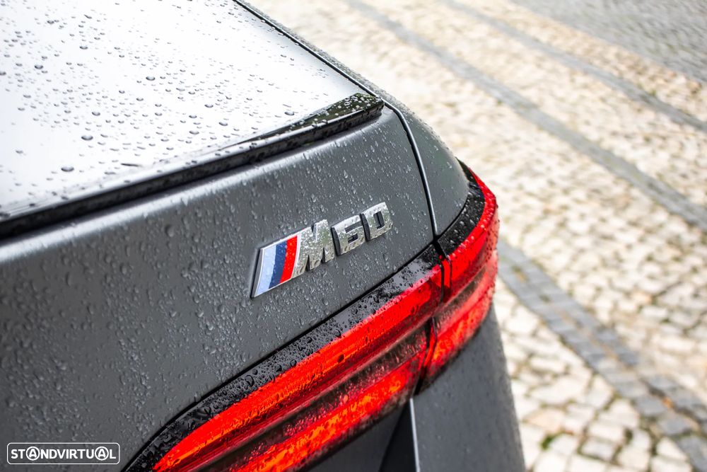 BMW i5 M60 xDrive Pack Desportivo M Pro - 14