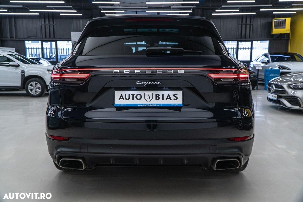 Porsche Cayenne Tiptronic S - 25