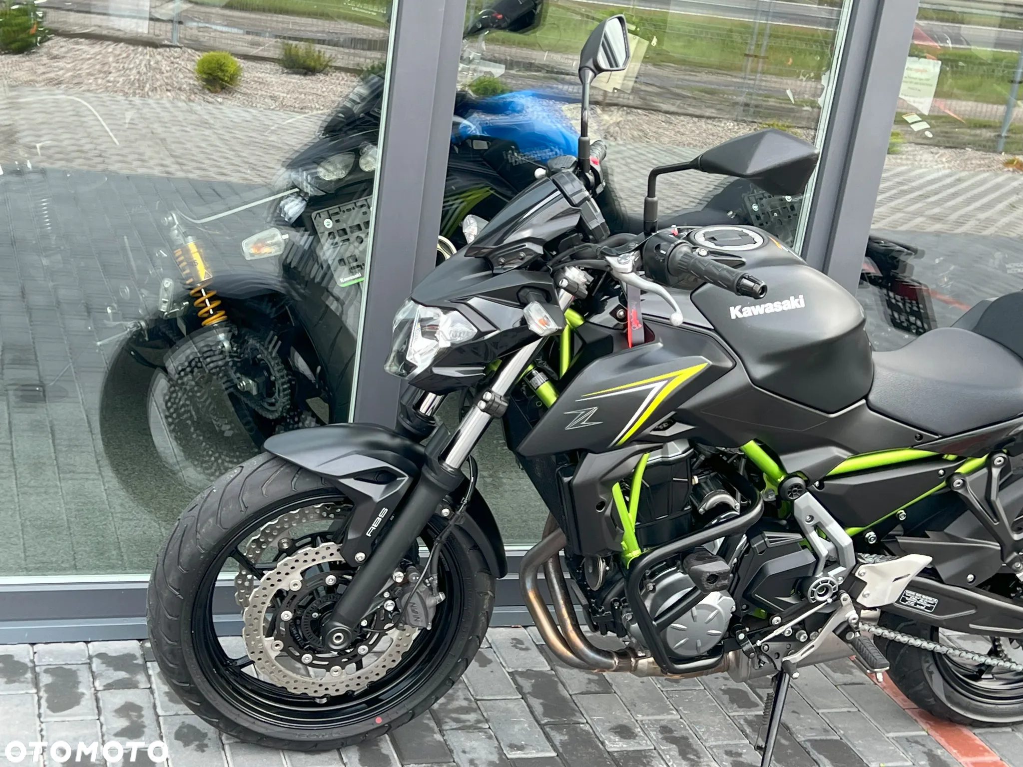 Kawasaki Z 650 - 23
