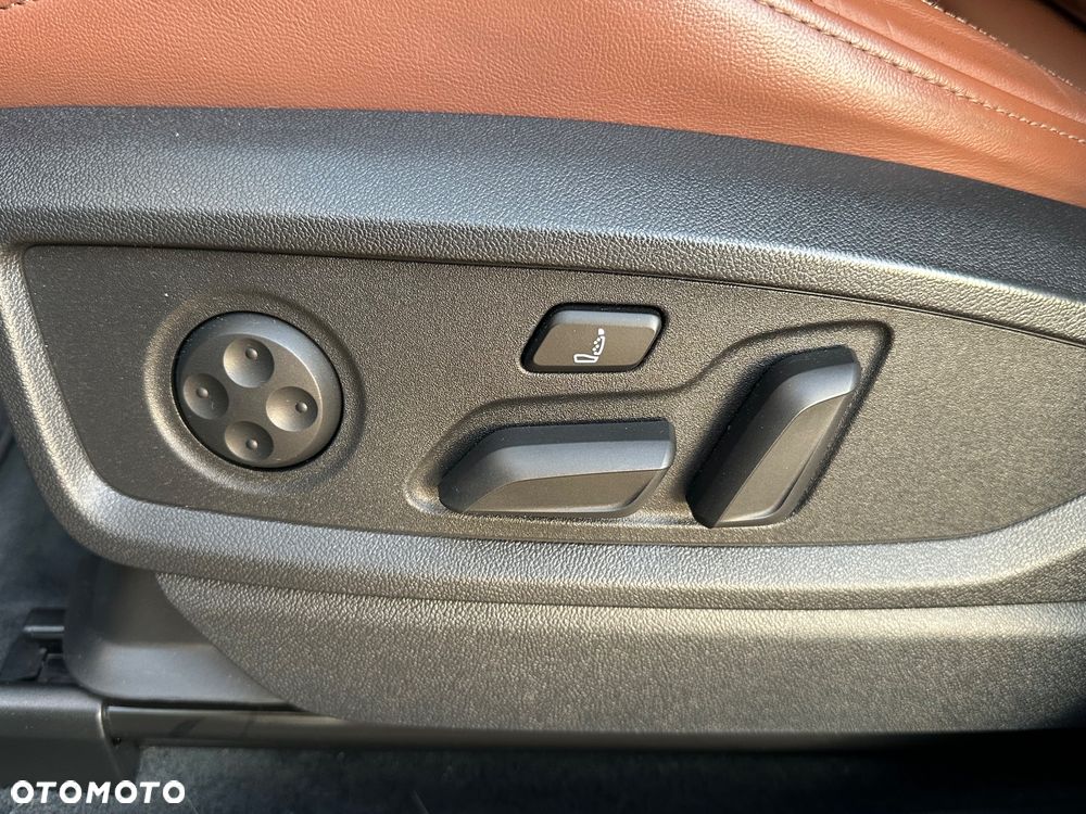 Audi Q5 50 TFSI e Quattro S Line S tronic - 33