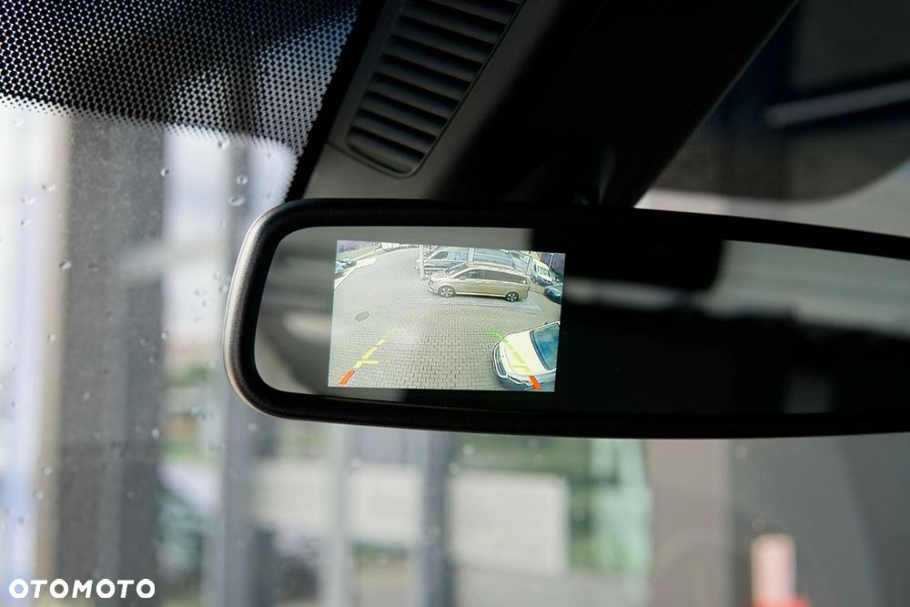 Mercedes-Benz Sprinter - 17