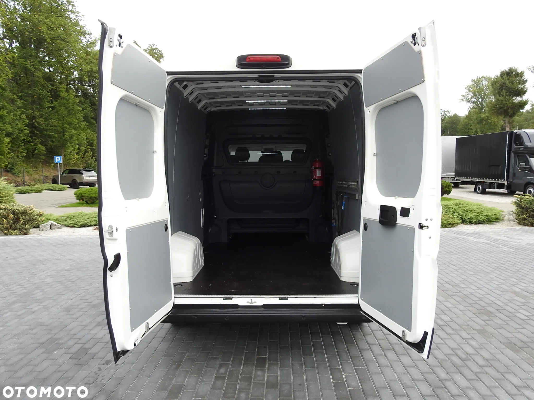 Peugeot BOXER FURGON BRYGADÓWKA 6 MIEJSC TEMPOMAT NAWIGACJA KLIMATYZACJA LEDY ASO 160KM [ H80381 ] - 13