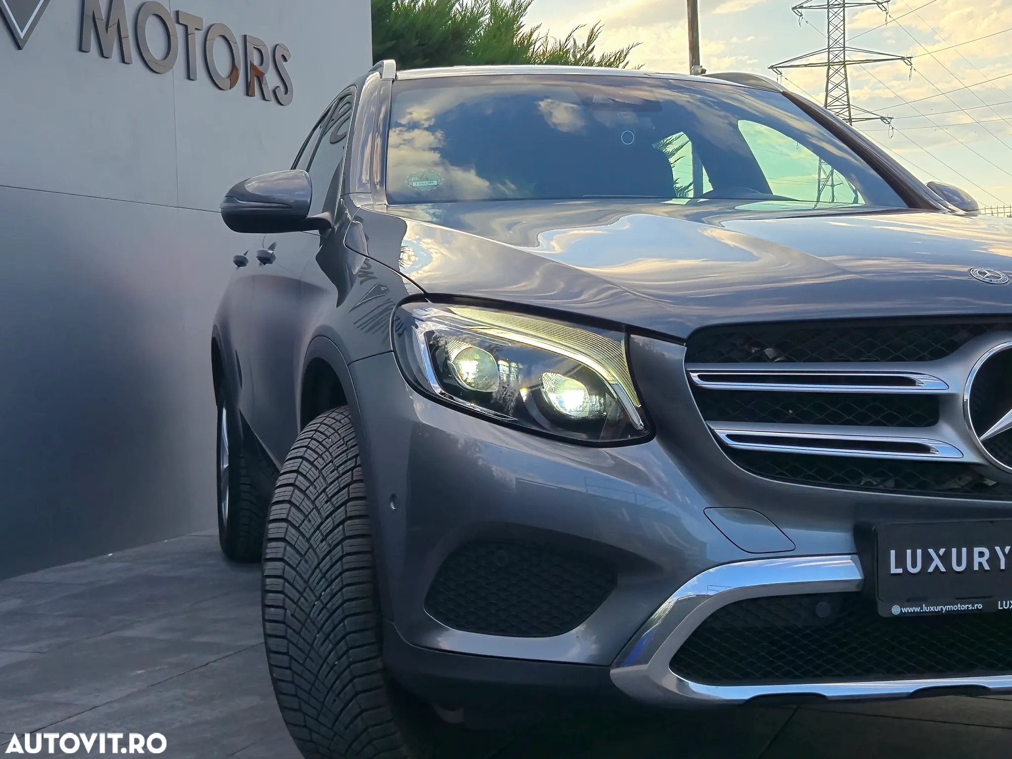 Mercedes-Benz GLC - 13