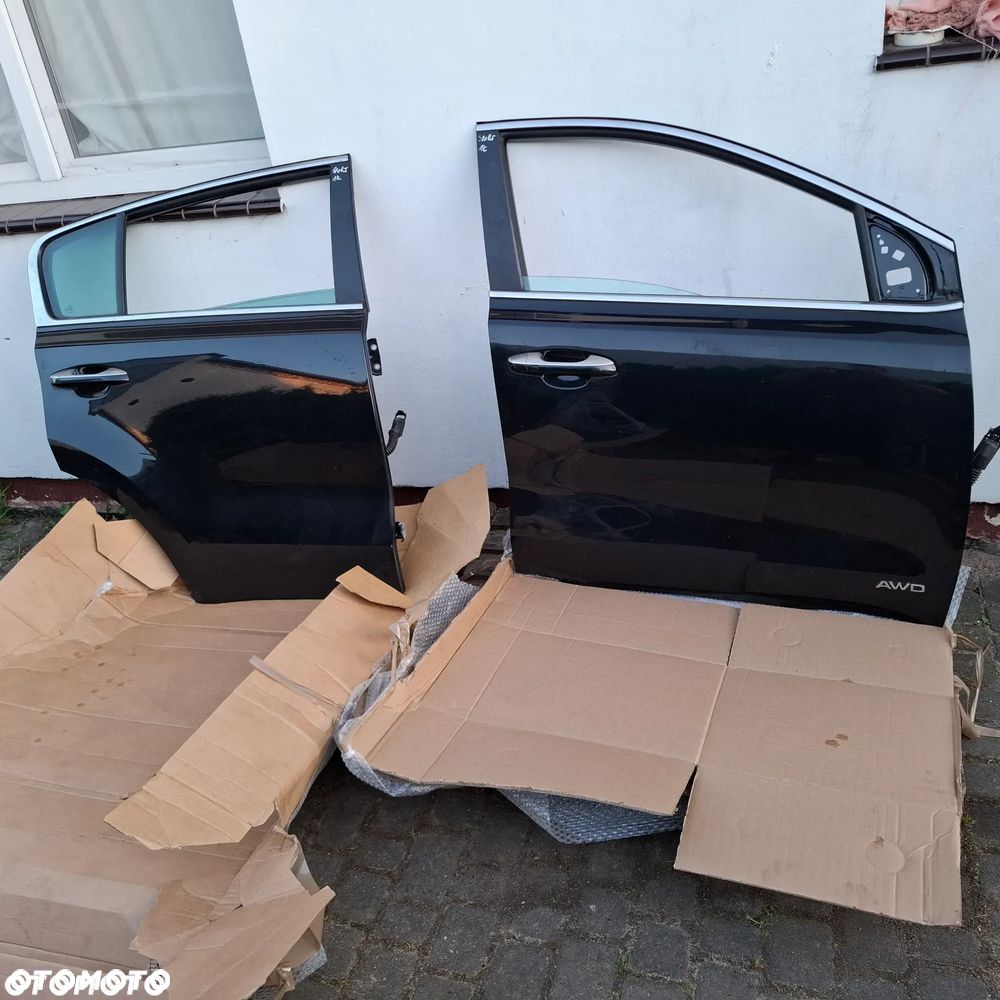 KIA SPORTAGE IV 4 15- DRZWI PRAWA STRONA PRZÓD PRAWE TYŁ PRAWE CZARNE 1K DEMONTAZ W KOLOR - 5