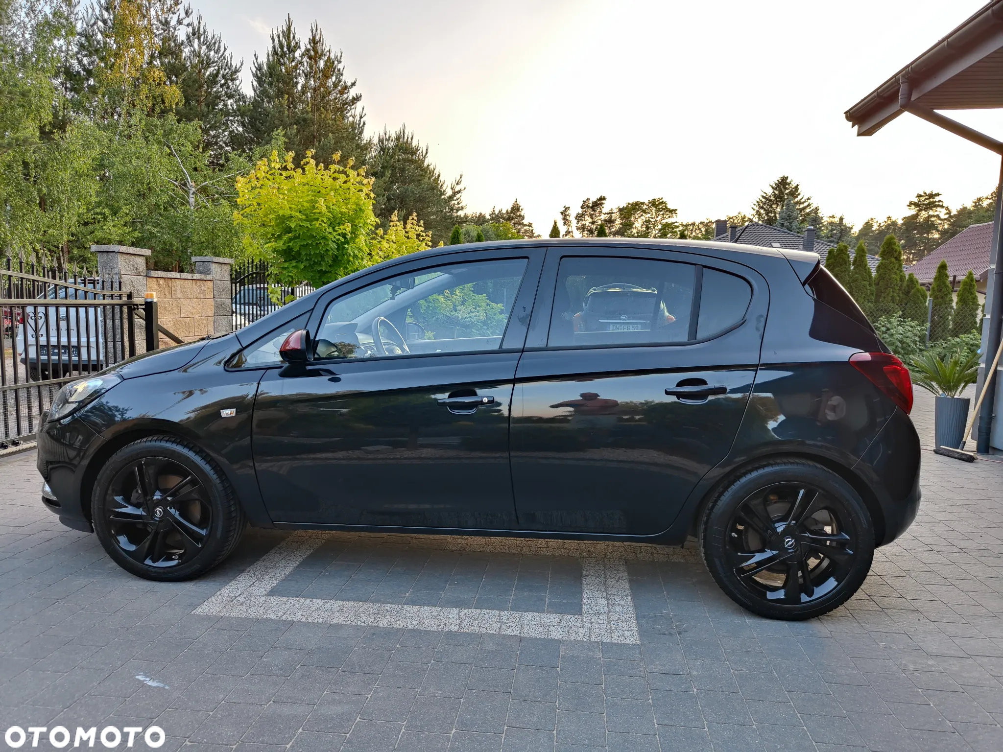 Opel Corsa 1.4 16V Sport - 4