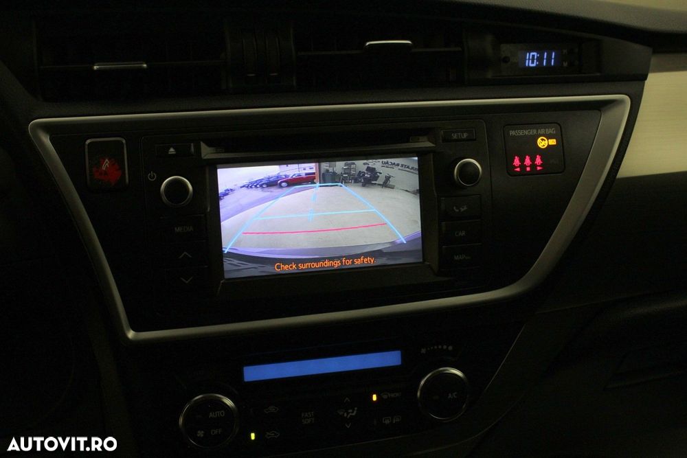 Toyota Auris - 14