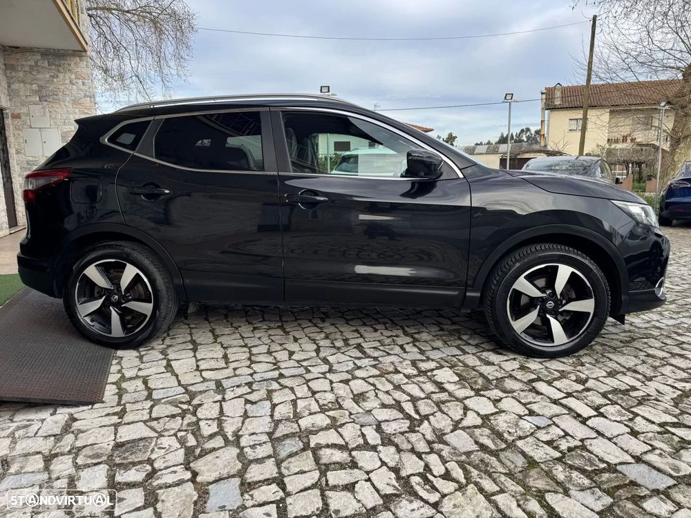 Nissan Qashqai 1.5 dCi N-Connecta - 5