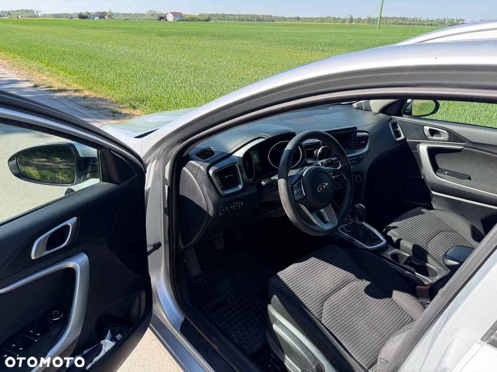Kia Ceed - 7