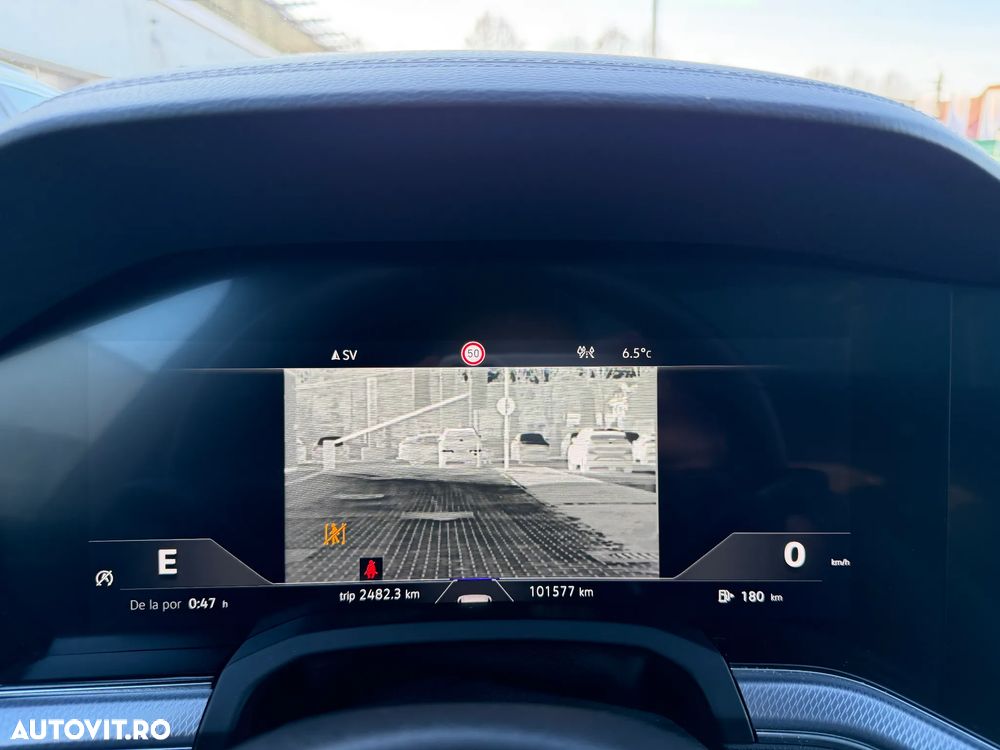 Volkswagen Touareg V6 TDI R-Style - 37