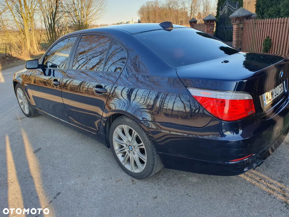 BMW Seria 5 525xi Edition Exclusive - 6