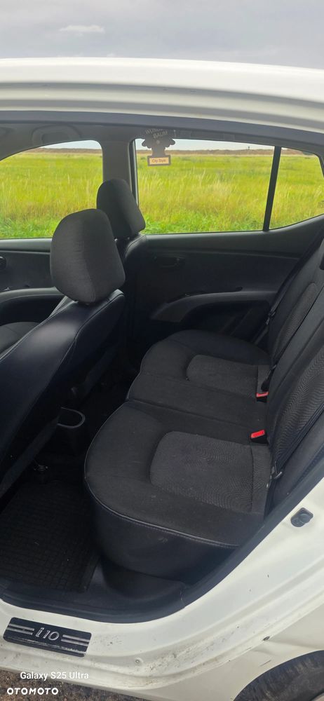 Hyundai i10 - 4