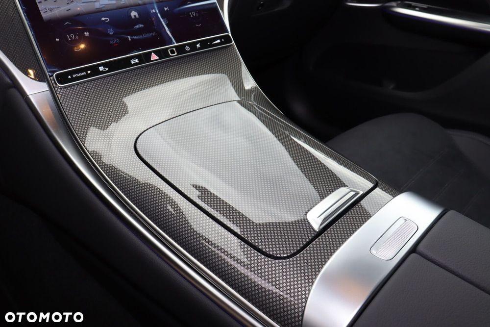 Mercedes-Benz GLC 220 d mHEV 4-Matic AMG Line - 14