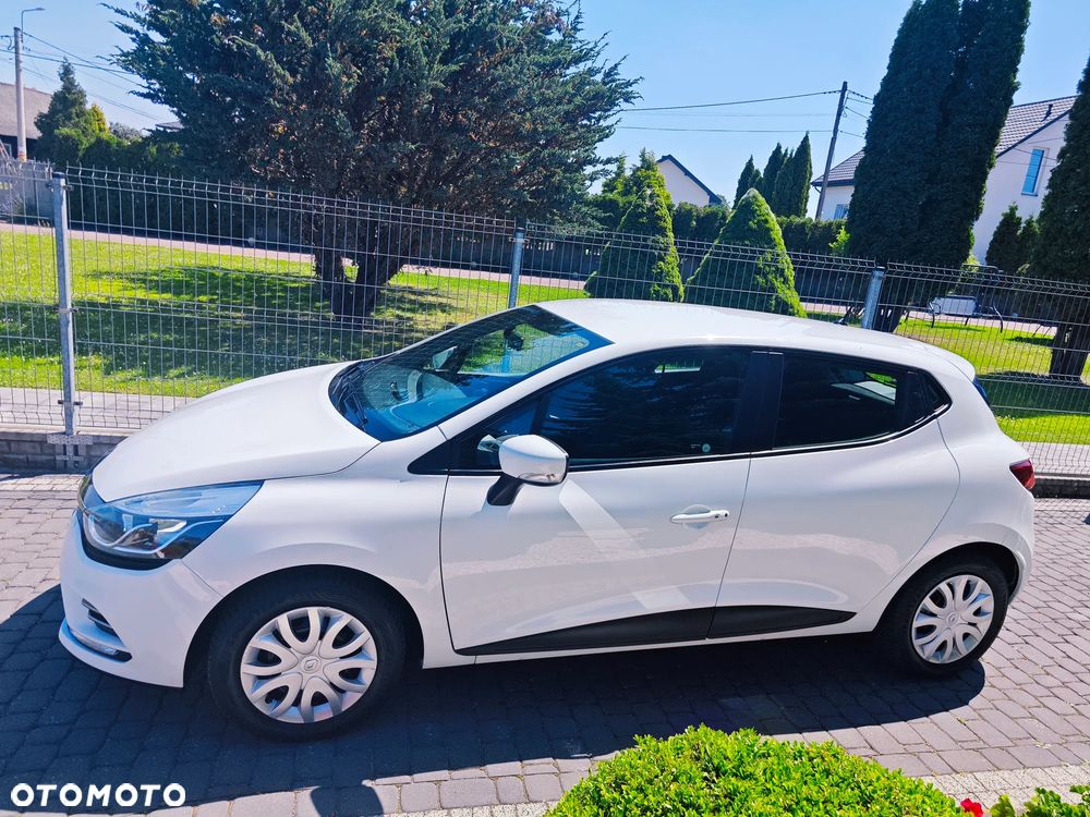 Renault Clio - 13
