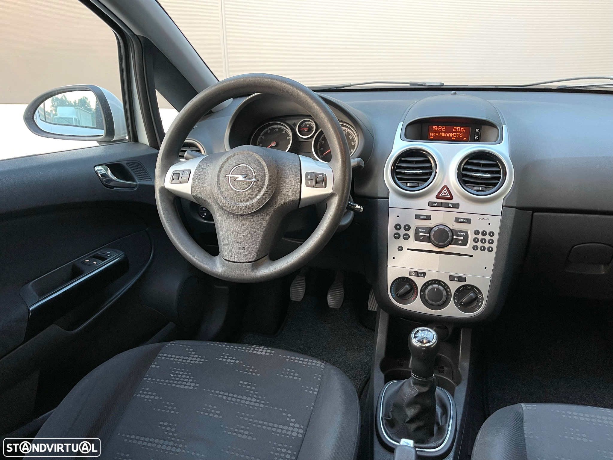 Opel Corsa 1.2 Enjoy - 8