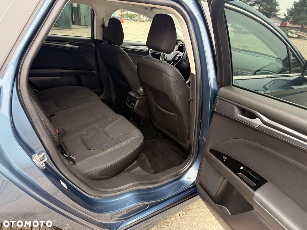 Ford Mondeo 2.0 EcoBlue Titanium - 13