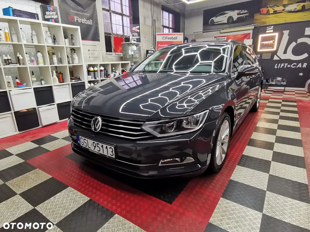Volkswagen Passat 2.0 TDI SCR DSG Comfortline - 6