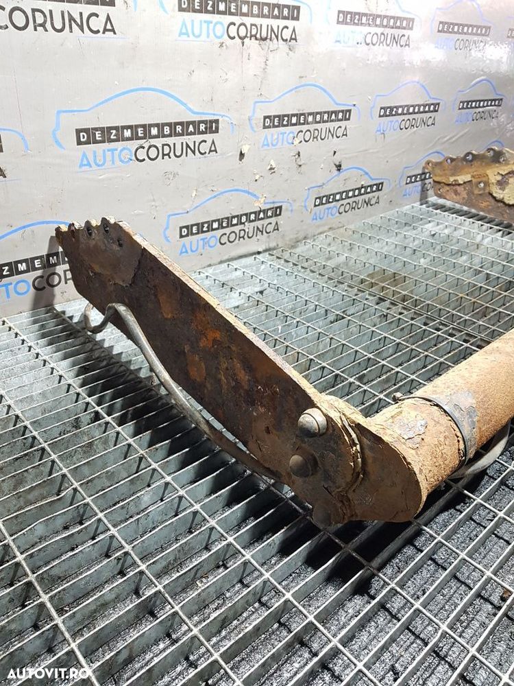 Carlig remorcare Mitsubishi L200 Facelift 2010 - 2015 SUV 4 Usi (652) - 4