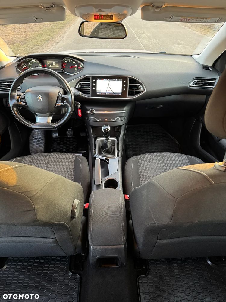 Peugeot 308 1.5 BlueHDi Business Line S&S - 33