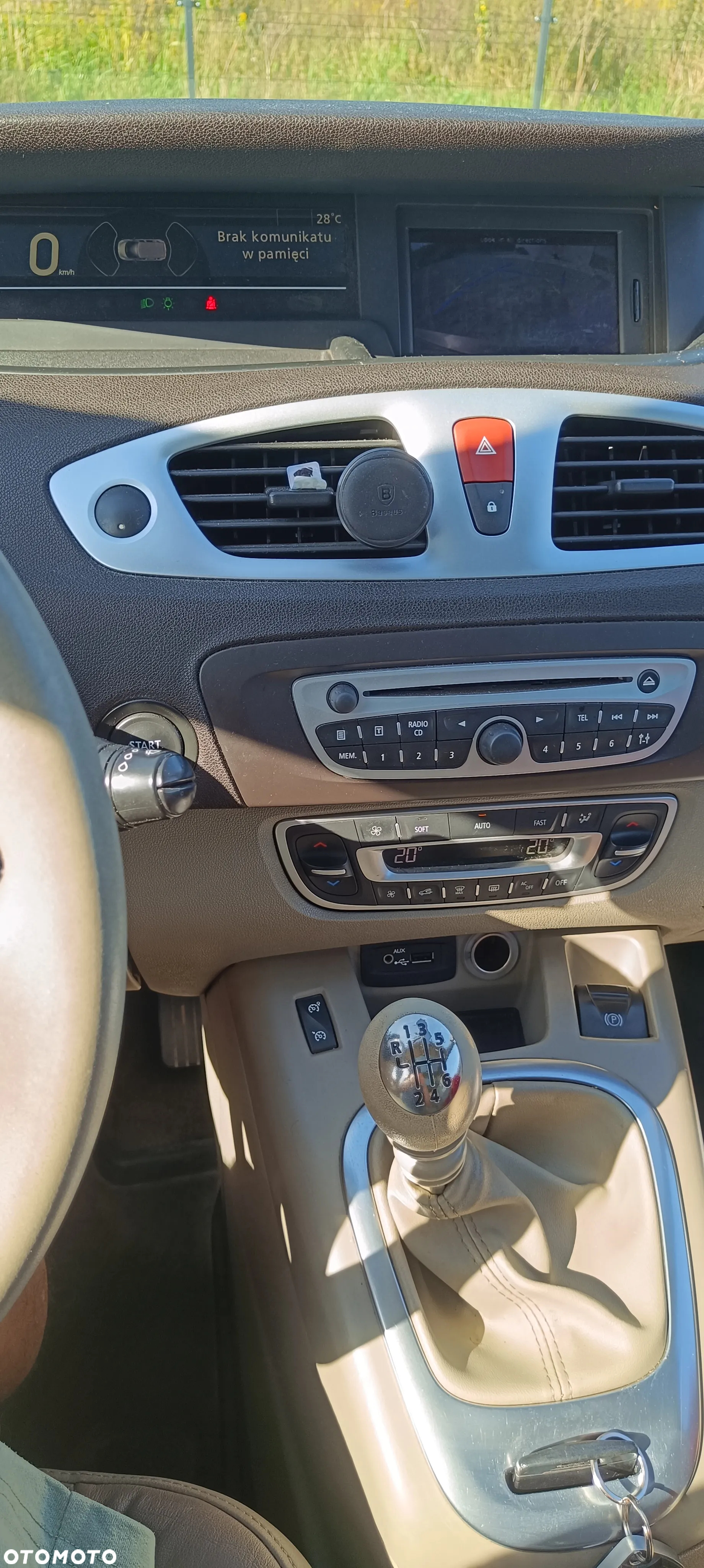 Renault Scenic - 9