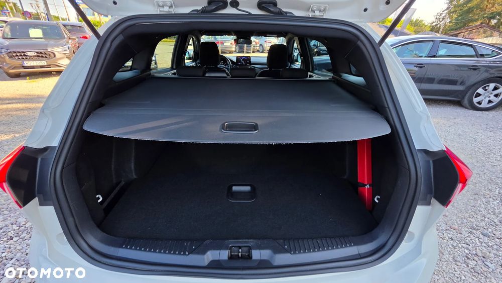 Ford Focus 1.5 EcoBoost ST-Line - 24