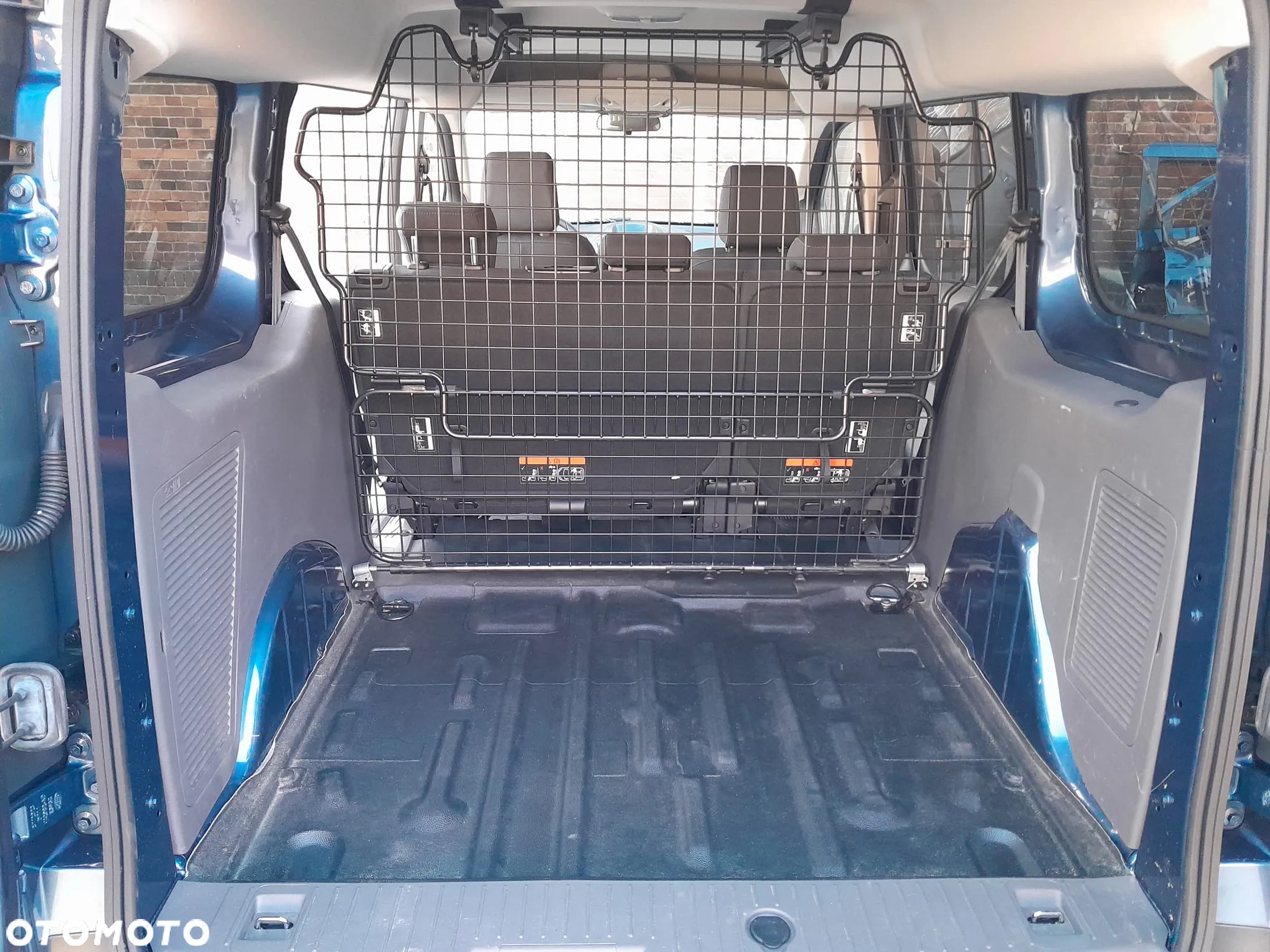 Ford Tourneo Connect Grand 2.0 EcoBlue Trend - 17