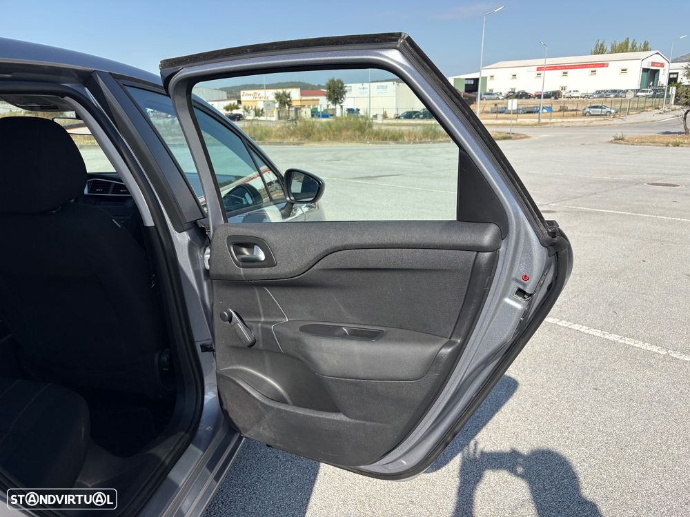 Citroën C4 PureTech 110 Live - 30
