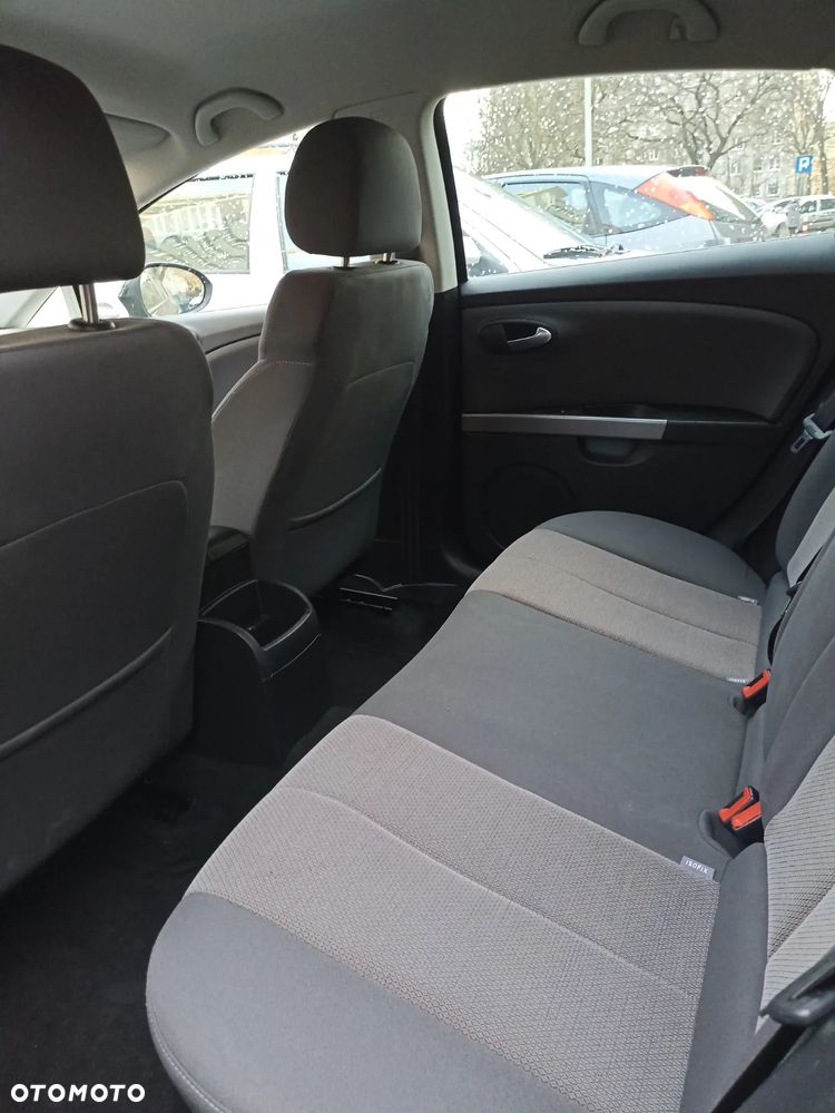 Seat Leon 1.6 TDI Ecomotive Reference - 14