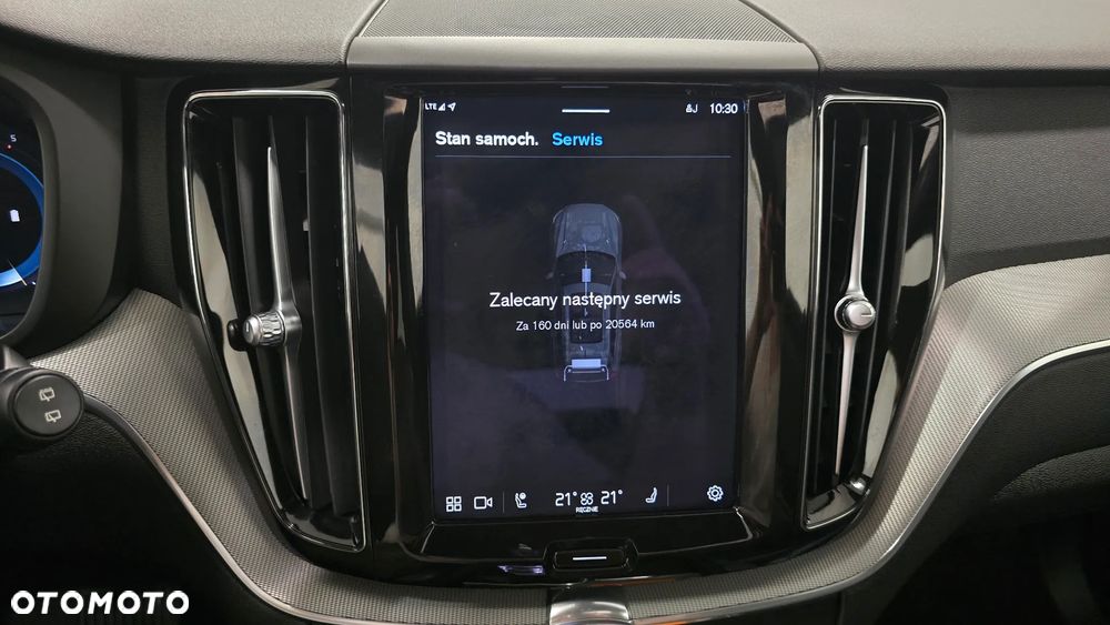 Volvo XC 60 B4 D Plus Dark - 30