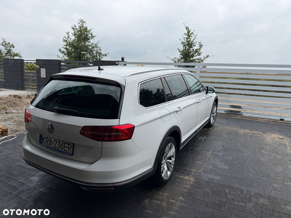 Volkswagen Passat Alltrack 2.0 TDI SCR 4Motion DSG - 11