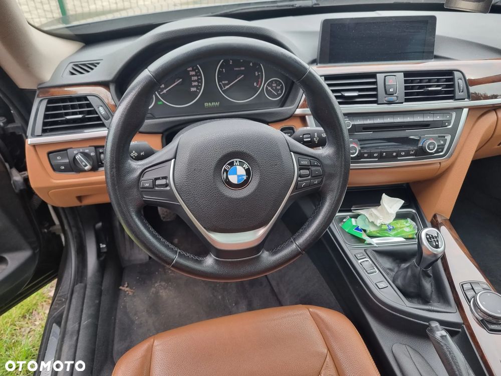 BMW 3GT 320d Luxury Line - 12