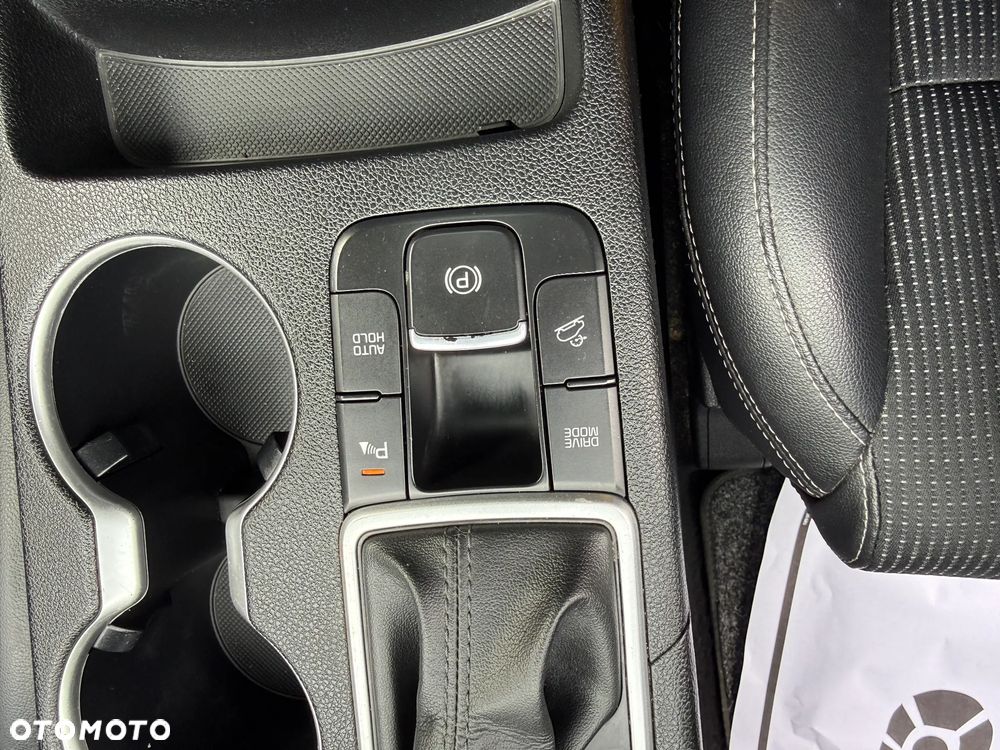 Kia Sportage 1.6 CRDI MHEV Black Edition Plus 2WD DCT - 34