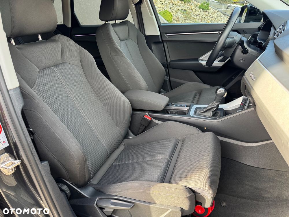 Audi Q3 40 TDI Quattro S Line S tronic - 25