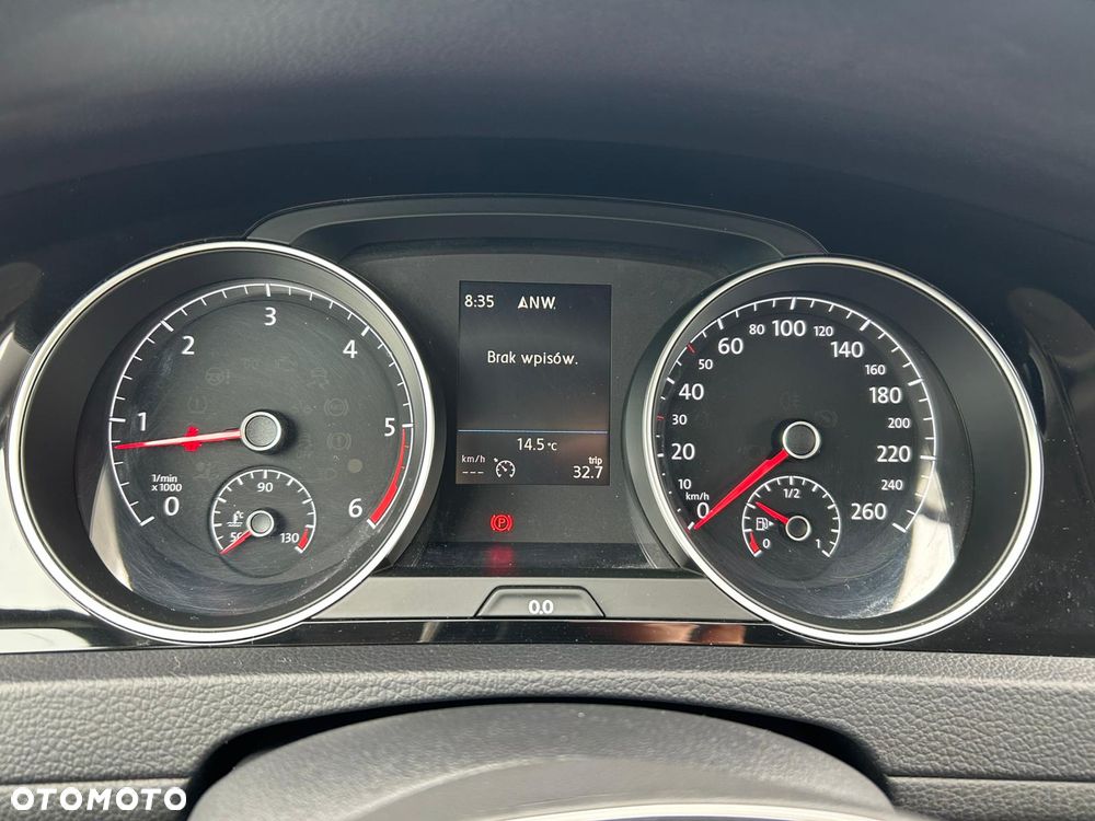 Volkswagen Golf 1.6 TDI BMT Comfortline - 28