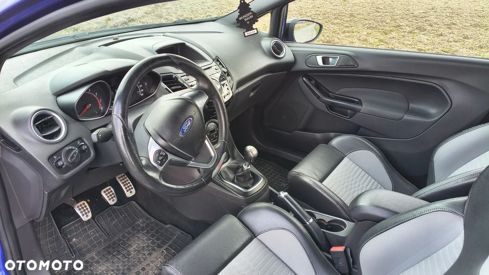 Ford Fiesta ST EU6 - 15