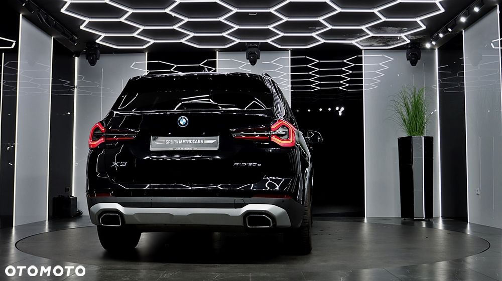 BMW X3 xDrive30e Luxury Line - 7