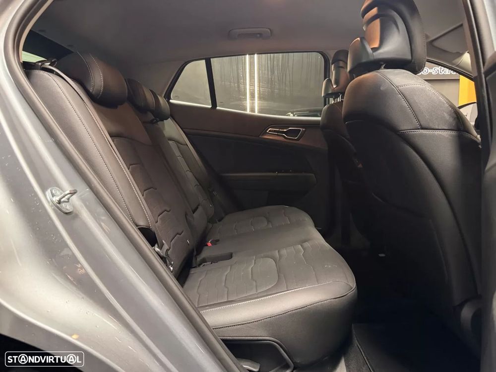 Kia Sportage 1.6 T-GDi PHEV Tech - 25